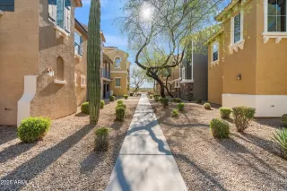 Photo #3: 6840905 Listing