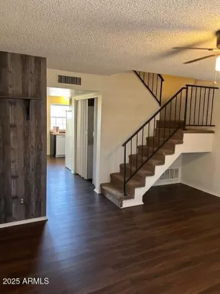 Photo #1: 6840936 Listing