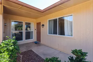 Photo #6: 6840968 Listing