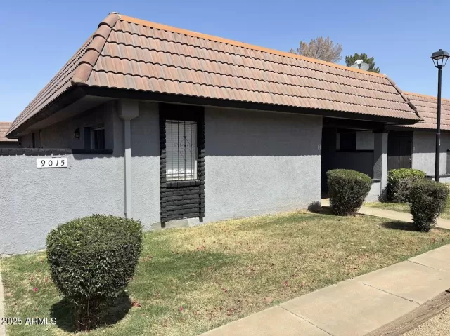 MLS: 6841034 Condo For Sale