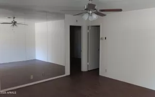 Photo #4: 6841034 Listing