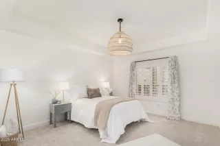 Photo #4: 6841157 Listing 