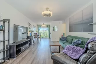 Photo #1: 6841450 Listing 