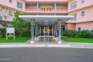 Photo #1: 6841513 Listing