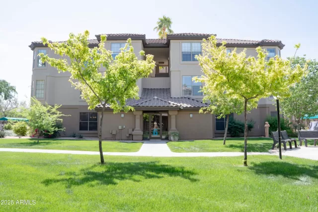 MLS: 6841546 Condo For Sale