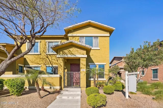 MLS: 6841558 Condo For Sale