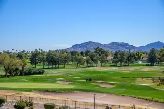 Photo #1: 6841663 Listing 