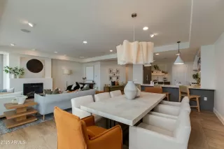 Photo #1: 6841696 Listing 