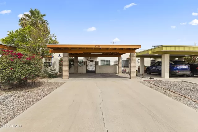 MLS: 6841746 Condo For Sale