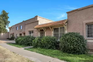 Photo #2: 6842249 Listing