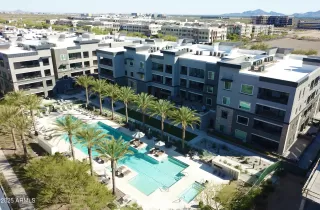 Photo #2: 6842301 Listing