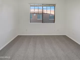 Photo #5: 6842449 Listing 