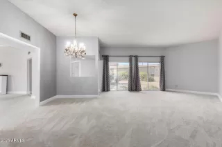 Photo #3: 6842534 Listing