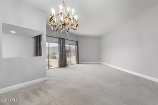 Photo #4: 6842534 Listing