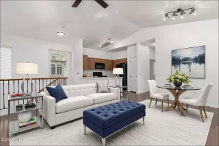 Photo #4: 6842546 Listing