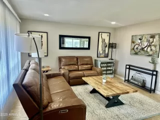 Photo #2: 6842795 Listing