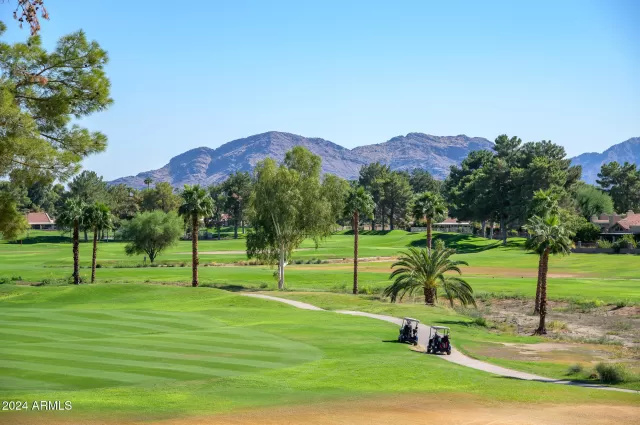 MLS: 6842826 Condo For Sale