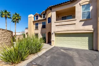 Photo #1: 6842841 Listing