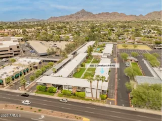 Photo #4: 6842973 Listing