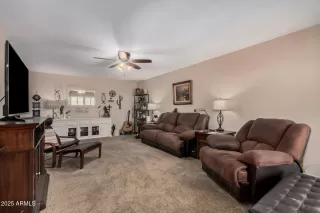 Photo #3: 6843038 Listing