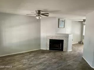 Photo #3: 6843118 Listing