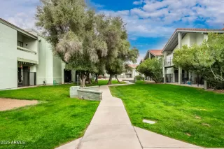 Photo #2: 6843159 Listing