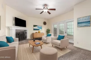 Photo #3: 6843159 Listing