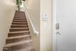 Photo #2: 6843177 Listing