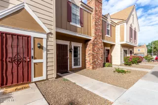 Photo #1: 6843213 Listing 