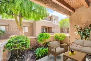 Photo #3: 6843385 Listing