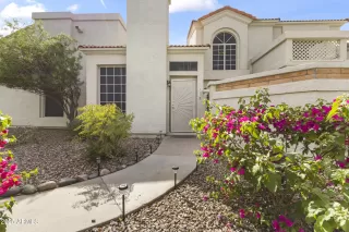 Photo #2: 6843610 Listing