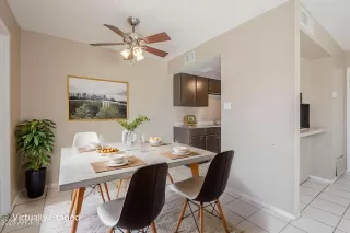 Photo #2: 6843733 Listing 