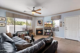 Photo #4: 6843798 Listing 