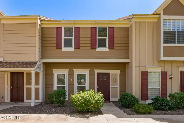 MLS: 6843982 Condo For Sale