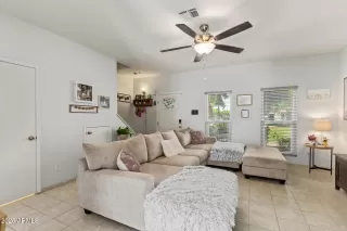 Photo #2: 6843982 Listing 