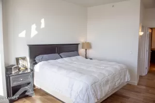 Photo #6: 6844058 Listing