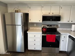 Photo #4: 6844123 Listing 