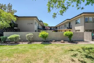 Photo #1: 6844449 Listing