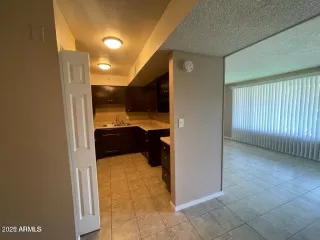 Photo #3: 6844457 Listing