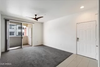 Photo #6: 6844479 Listing