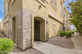 Photo #1: 6844556 Listing 