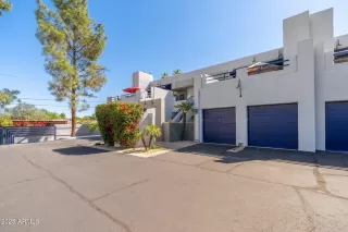 Photo #1: 6844696 Listing 