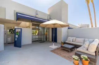 Photo #2: 6844696 Listing 