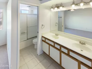 Photo #6: 6844723 Listing 