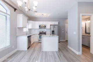 Photo #5: 6844843 Listing 