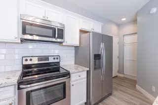 Photo #6: 6844843 Listing 