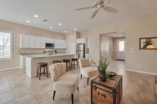 Photo #1: 6844873 Listing 