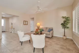 Photo #2: 6844873 Listing 