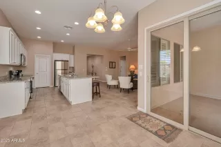 Photo #5: 6844873 Listing 