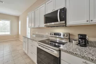 Photo #6: 6844873 Listing 